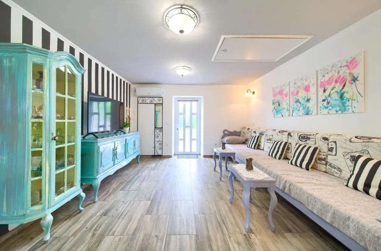 Retro Apartment فربنيك
